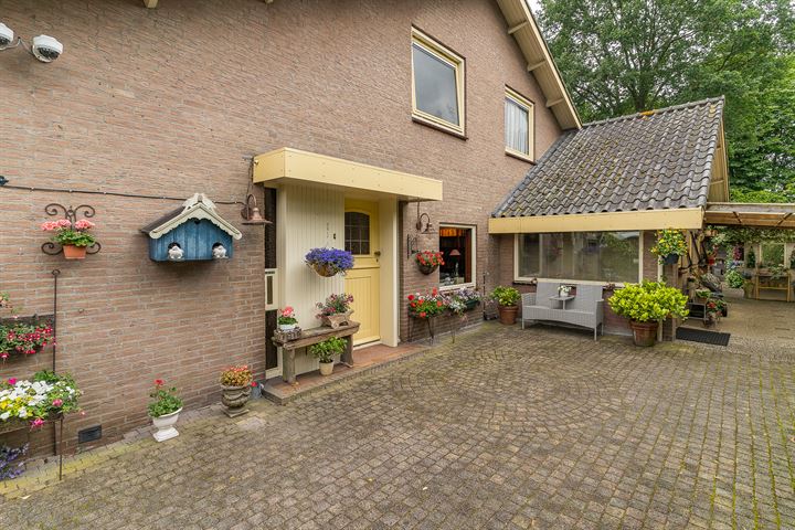 View photo 9 of George Breitnerstraat 31