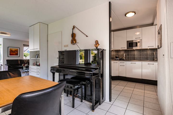 Foto 12 van Thujalaan 4