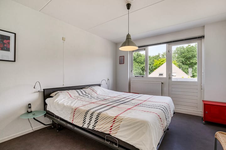 Foto 19 van Thujalaan 4