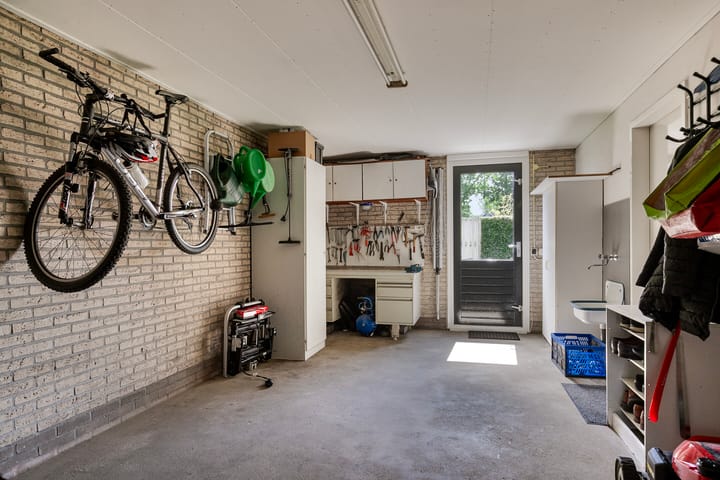 Foto 18 van Thujalaan 4