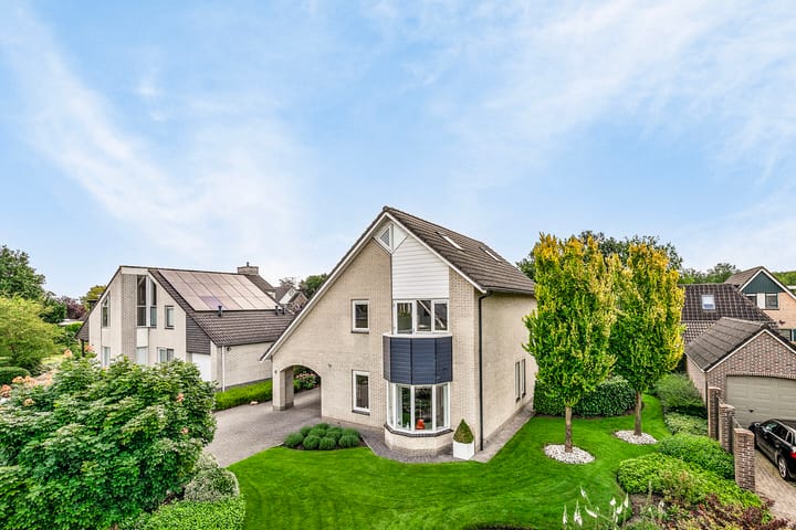 Foto 39 van Thujalaan 4