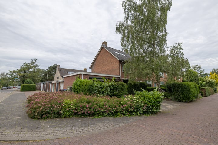 View photo 30 of Augusta de Witlaan 28