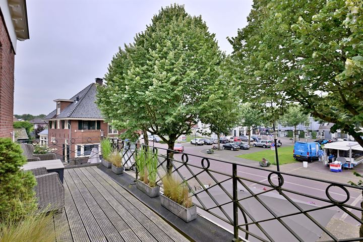 View photo 16 of Marktplein 18-B