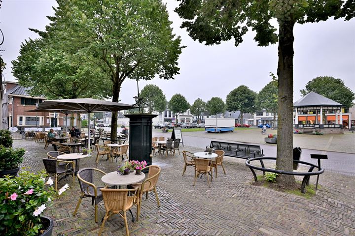 View photo 42 of Marktplein 18-B