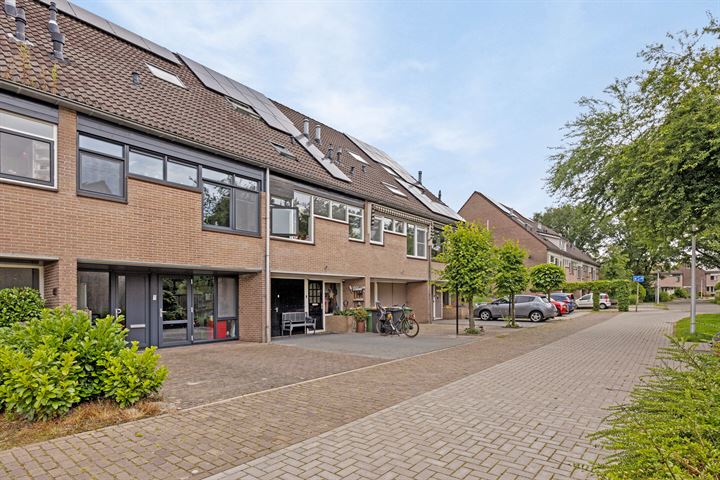 Bekijk foto 7 van Robert Stolzstraat 69