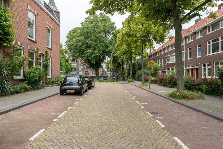 Bekijk foto 20 van Riouwstraat 114