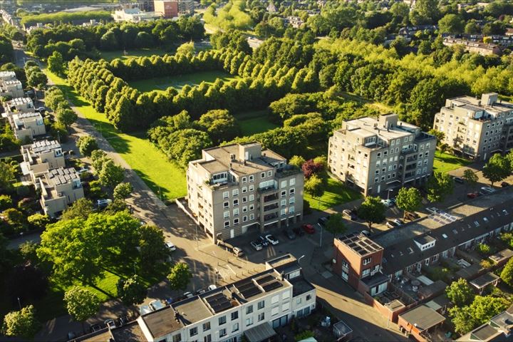 Bekijk foto 36 van Hannie Schaftstraat 197