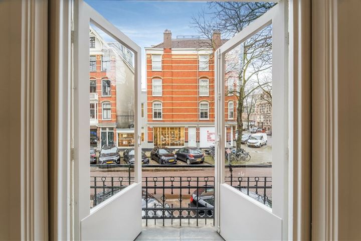 Bekijk foto 14 van Van Breestraat 73-B