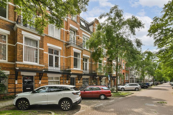 Bekijk foto 24 van Van Breestraat 73-B