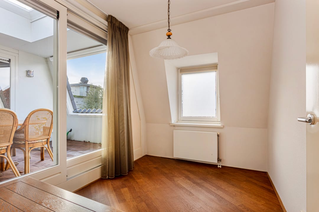 Foto 17 van Stationsstraat 33-06