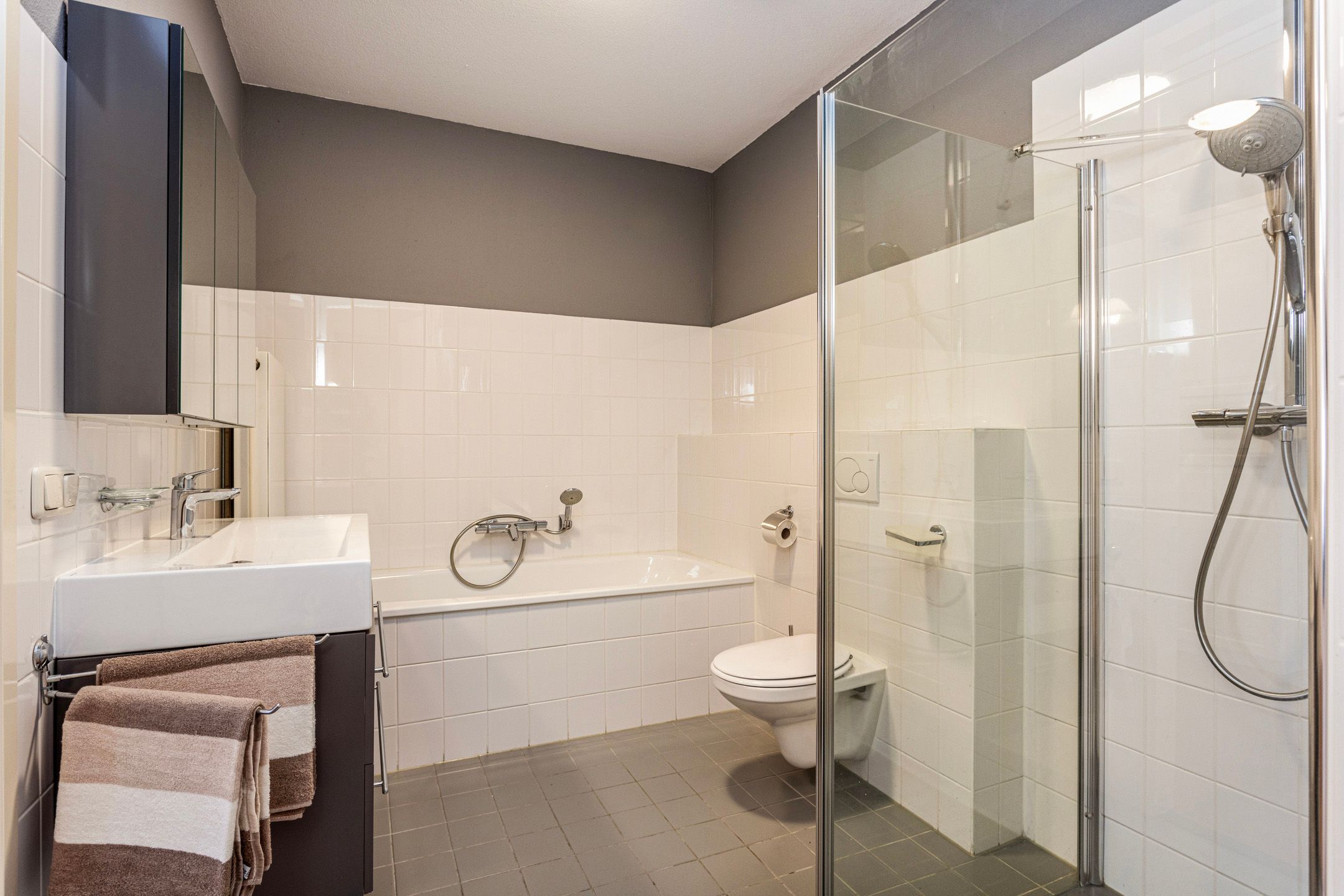 Foto 18 van Stationsstraat 33-06