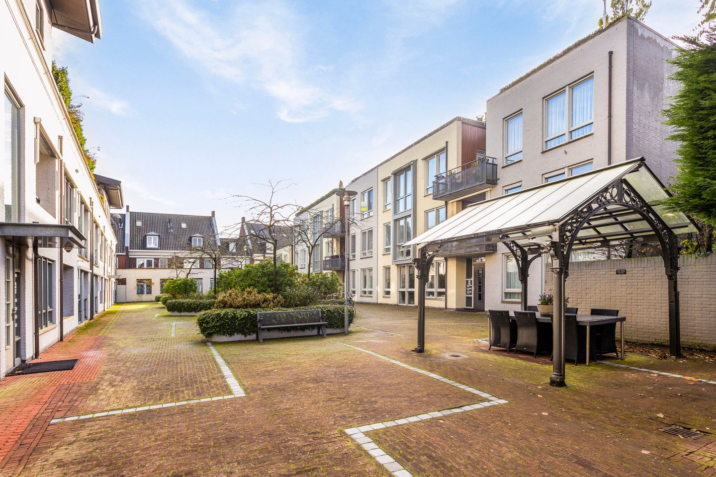 Foto 25 van Stationsstraat 33-06