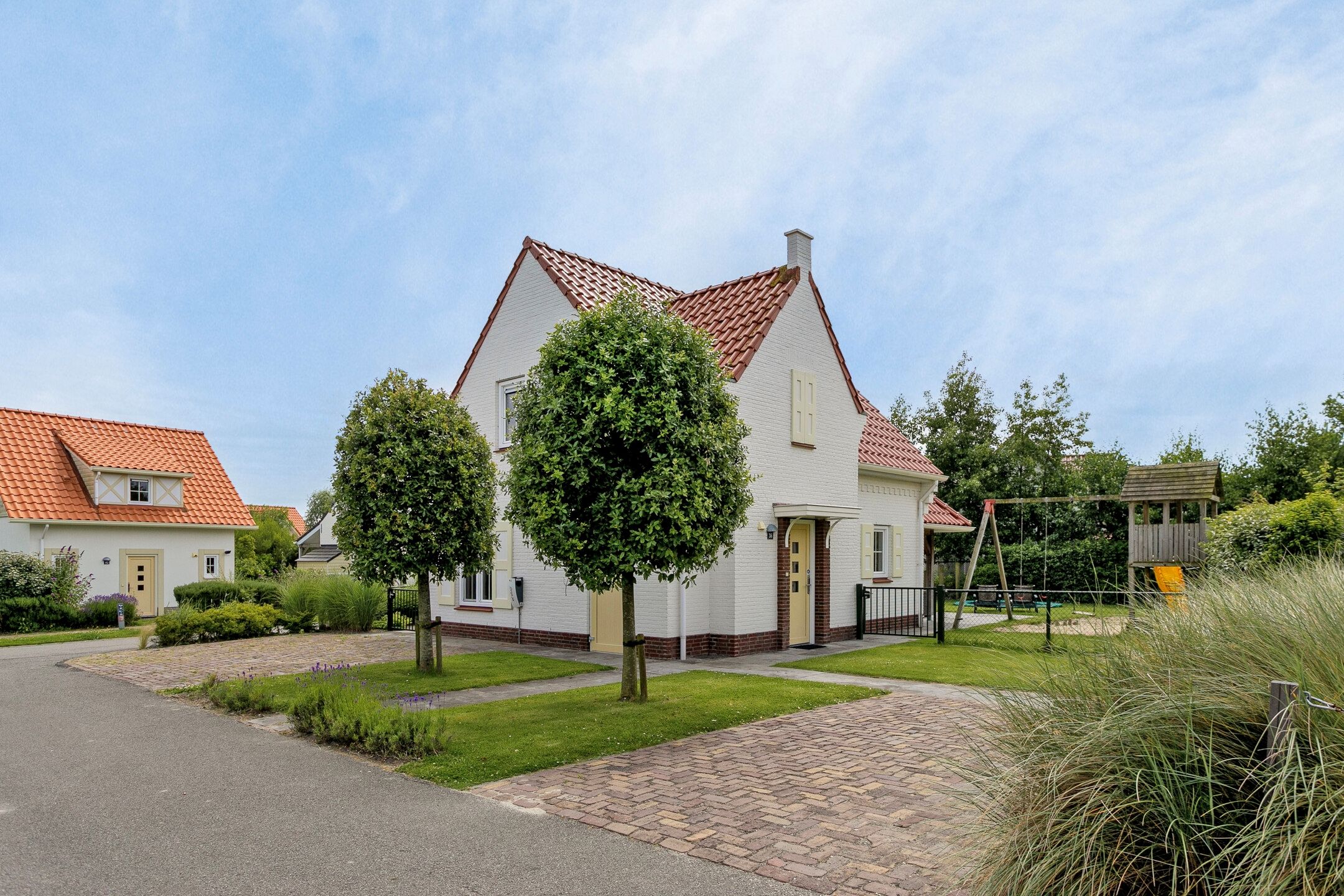 Photo 6 of Westduynen 36