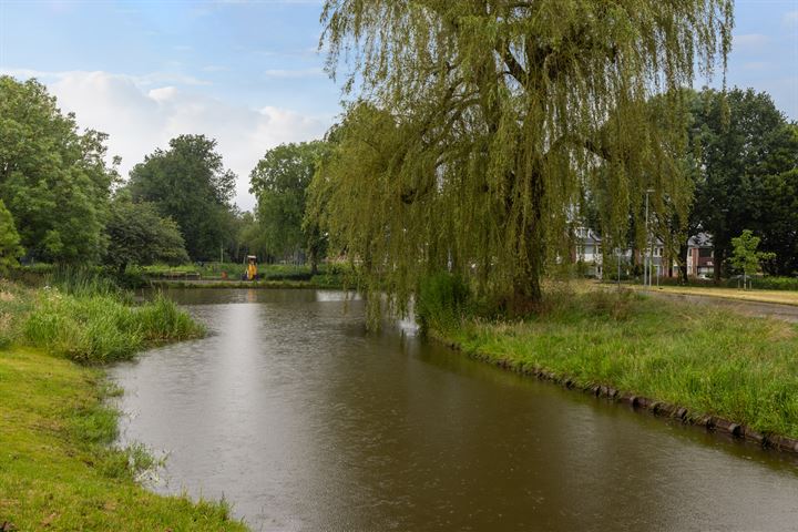 Bekijk foto 25 van Pieter Mondriaanlaan 27