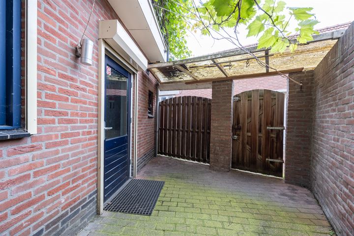 Bekijk foto 32 van Molenstraat 6