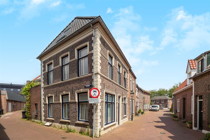 Bekijk foto 39 van Molenstraat 6