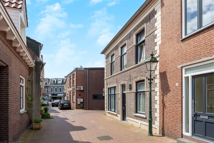 Bekijk foto 43 van Molenstraat 6