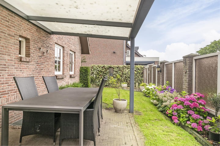 Bekijk foto 30 van Graafschap Hornestraat 15