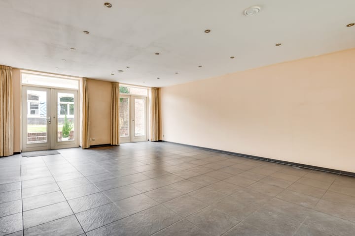 Foto 4 van Pastoorswal 6