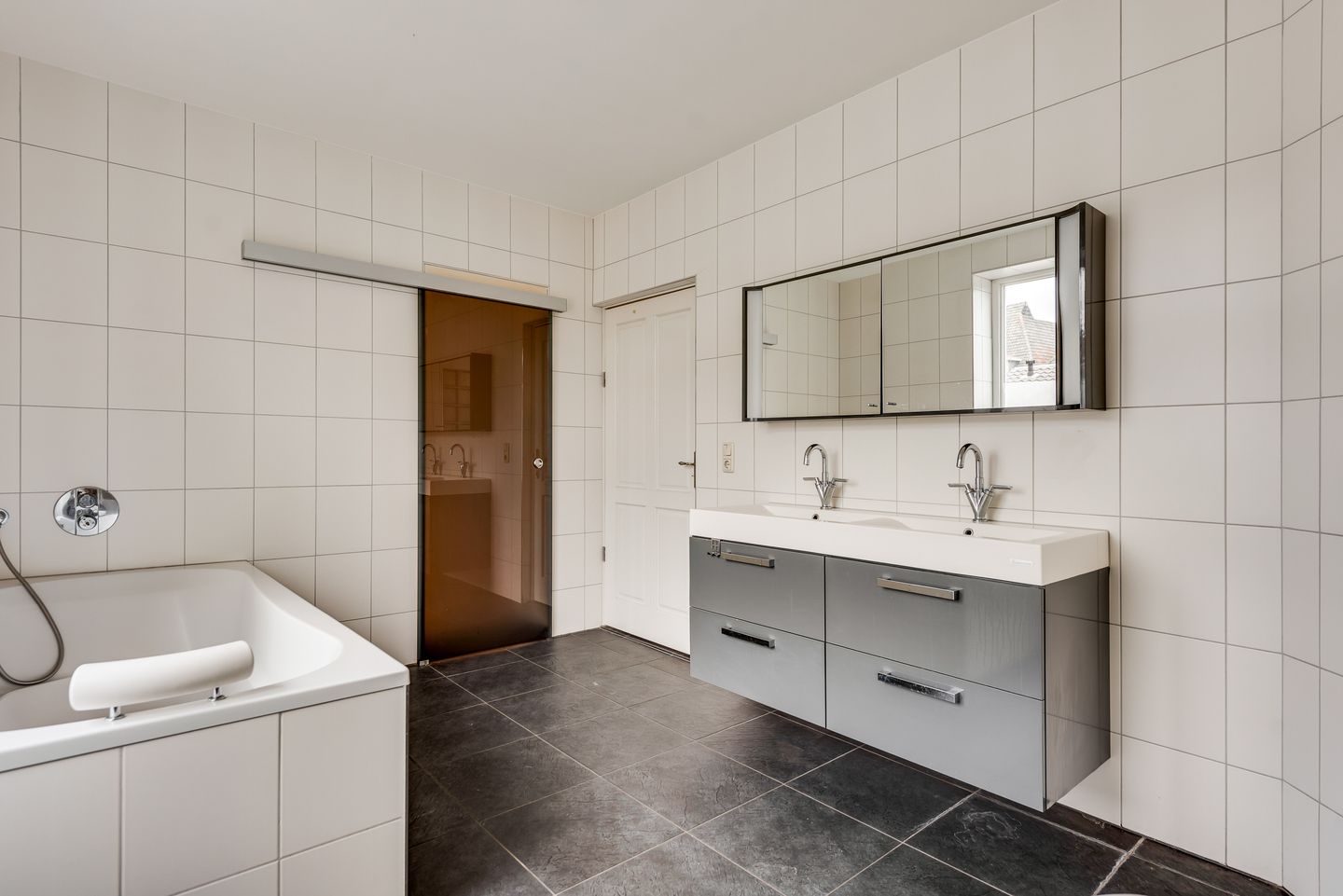 Foto 25 van Pastoorswal 6