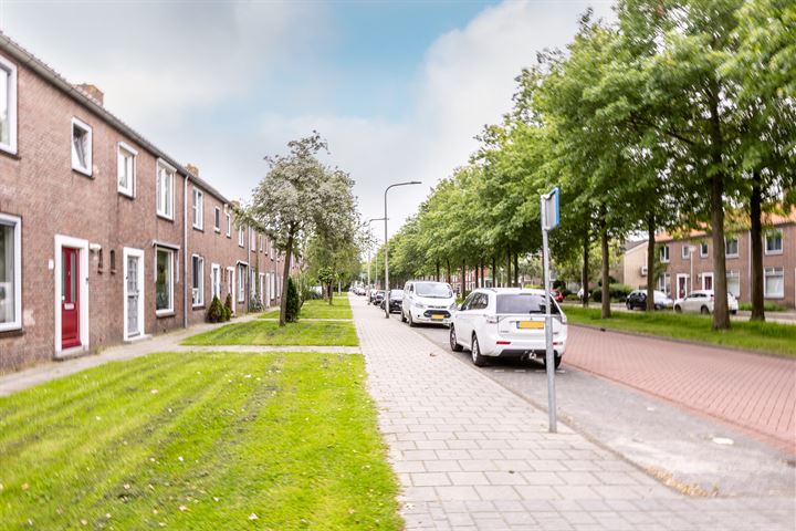 Bekijk foto 39 van H.A. Schreuderstraat 49