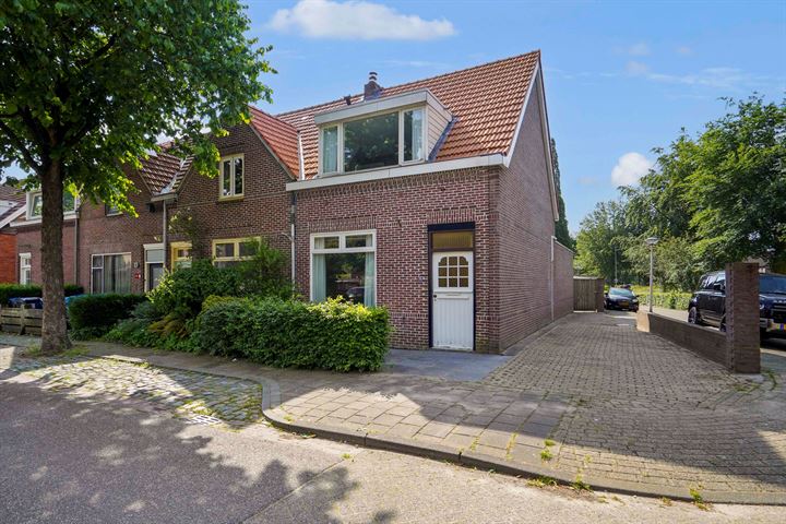 Bekijk foto 1 van Akkerstraat 39