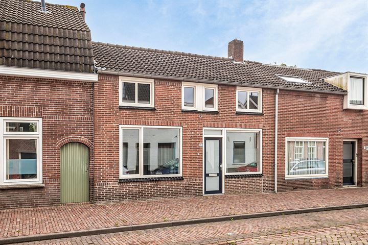 Bekijk foto 2 van Achterstraat 15