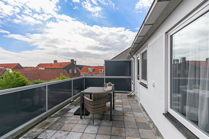 View photo 37 of Koudorpstraat 42