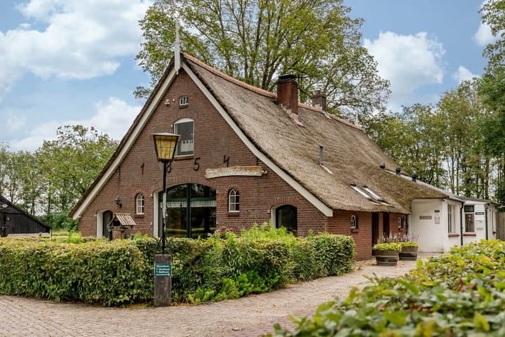 Foto 3 van Dennenweg 1