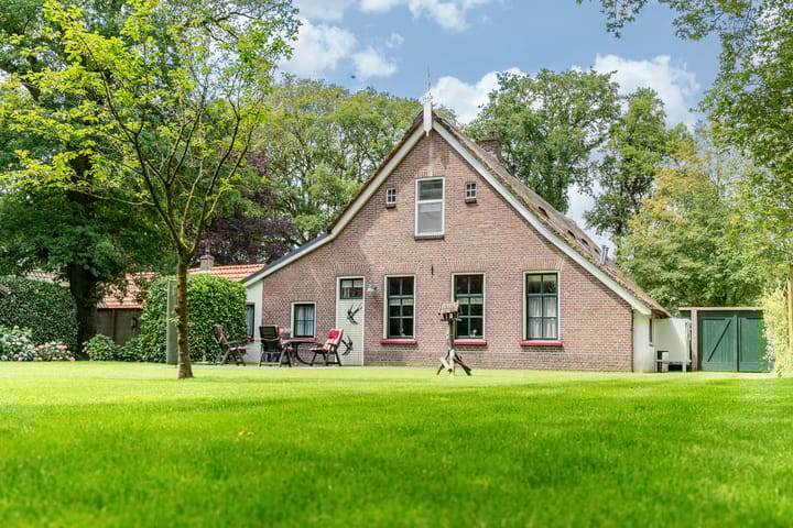 Foto 88 van Dennenweg 1