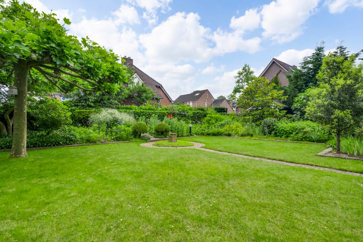 Photo 44 of Krekelberg 10