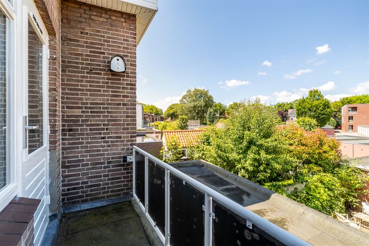 Bekijk foto 30 van van Duijvenvoordestraat 55