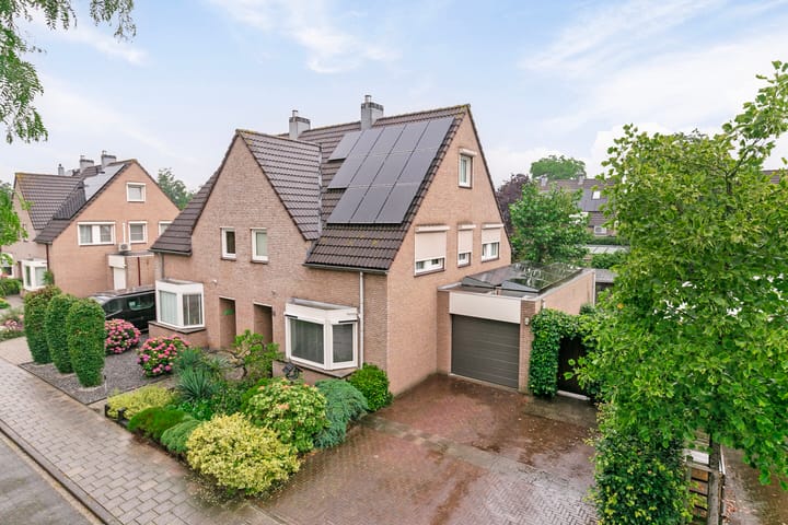 Foto 1 van Den Akker 18