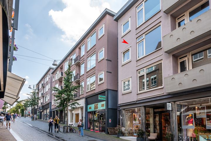 Bekijk foto 1 van Stikke Hezelstraat 61