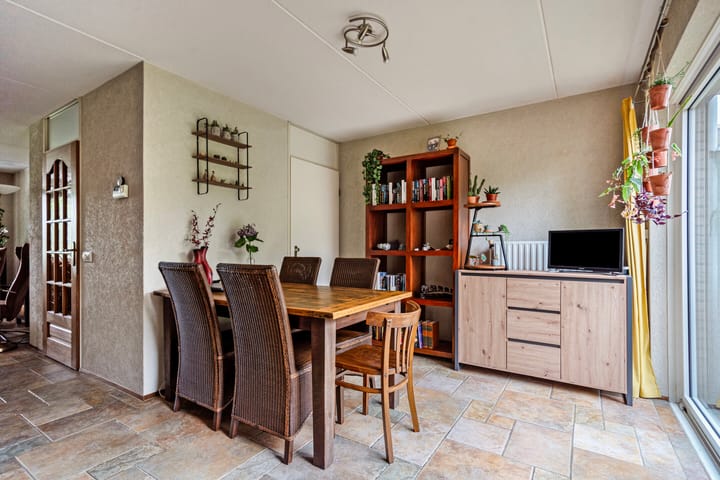 Foto 11 van Den Akker 18