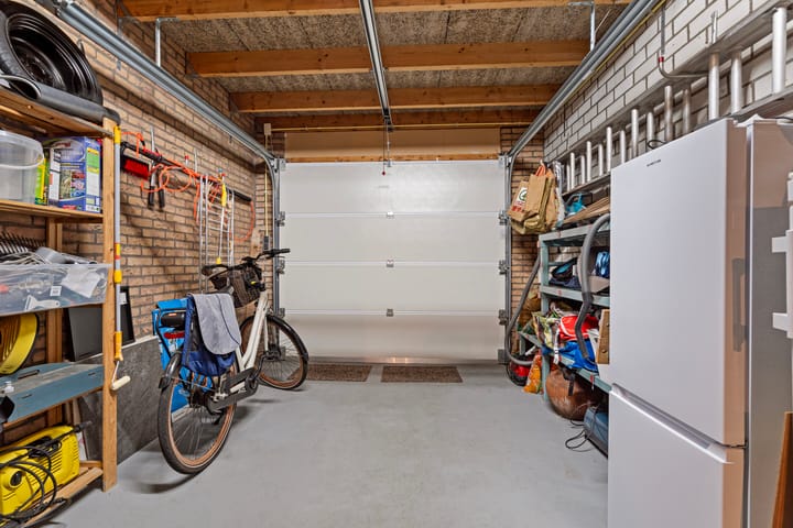 Foto 16 van Den Akker 18