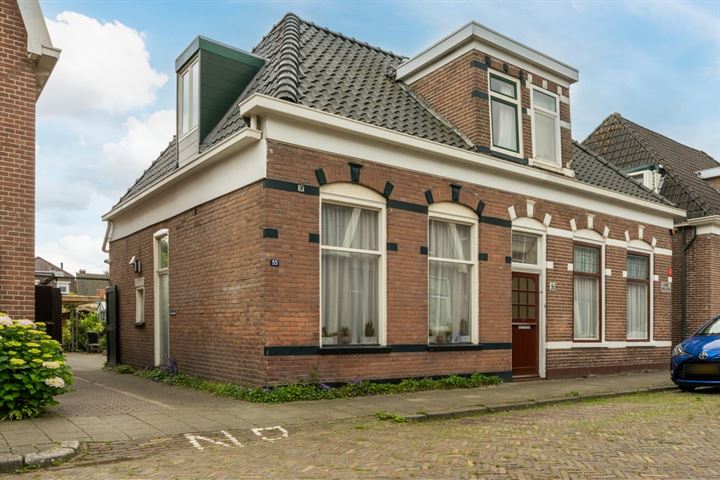 Bekijk foto 1 van Oosterhoutstraat 53