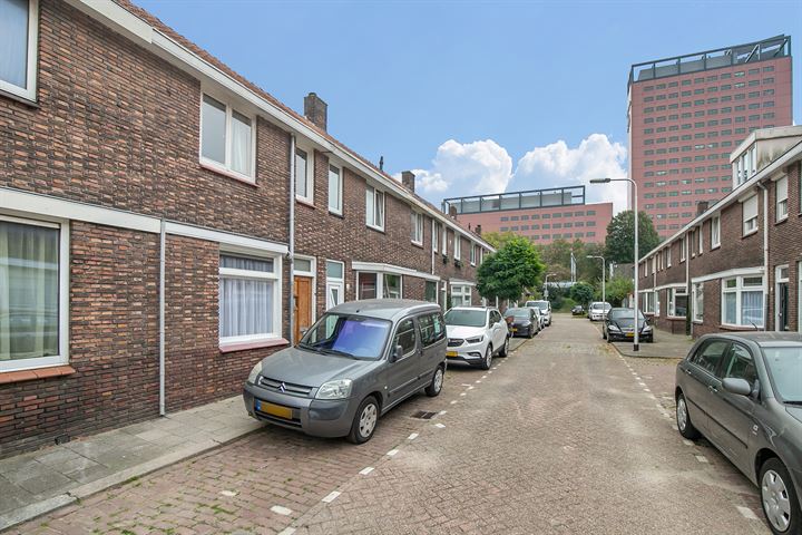 Bekijk foto 35 van Jasmijnstraat 16