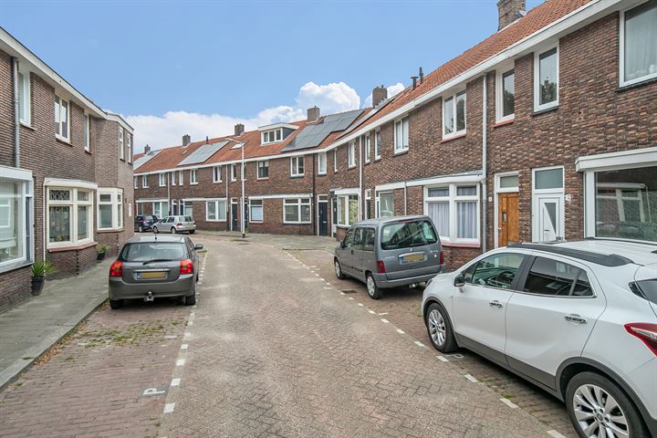 Bekijk foto 36 van Jasmijnstraat 16