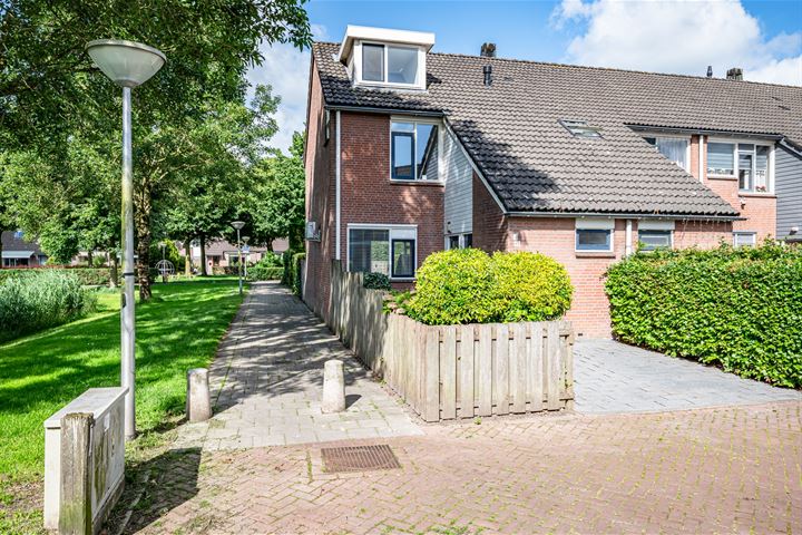 Bekijk foto 1 van Workumstraat 65