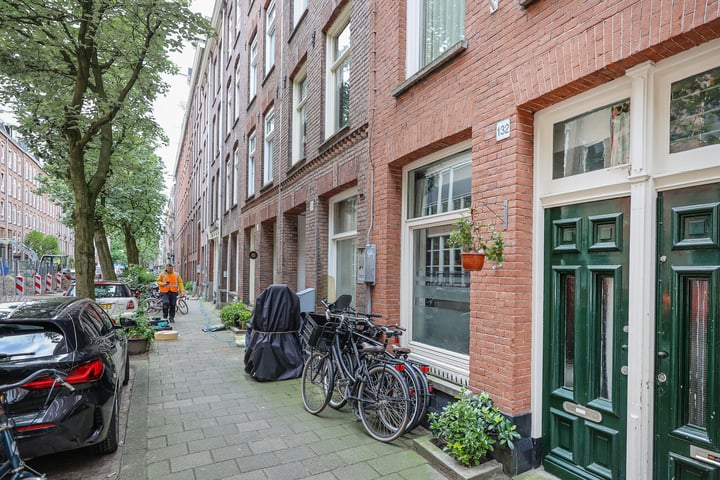 Bekijk foto 25 van Van Ostadestraat 132-H