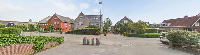 Bekijk 360° foto van Straatbeeld van Dorpsweg 100-A