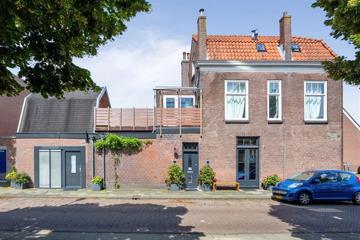 Bekijk foto 1 van Van Zompelstraat 4