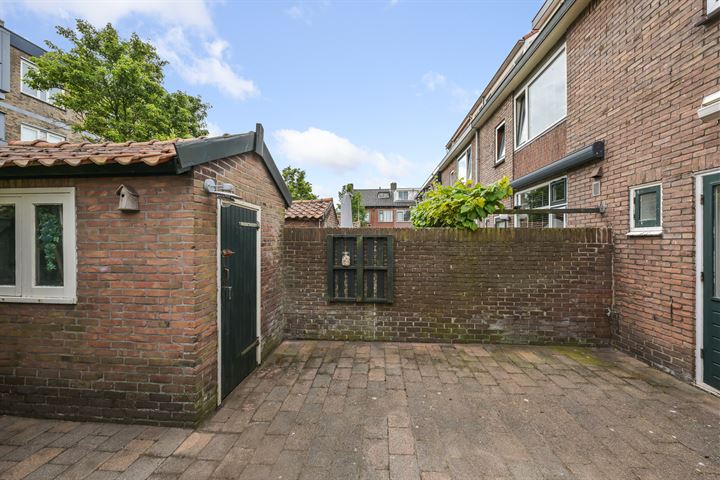 Bekijk foto 30 van Boerhaavestraat 17