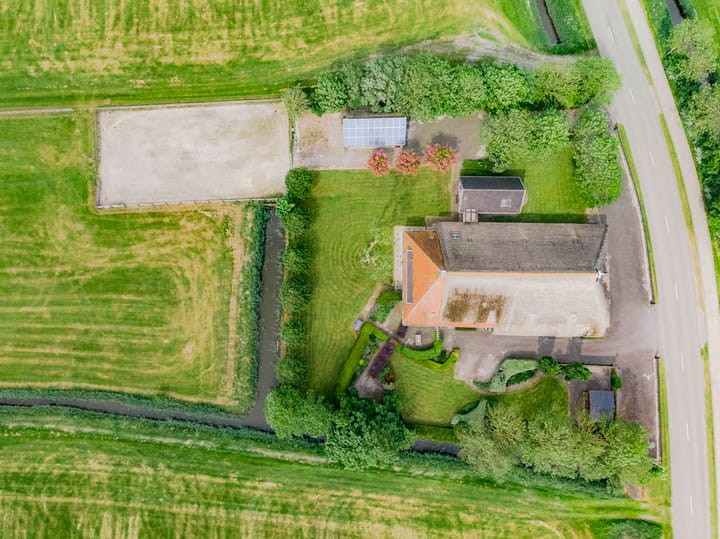 Foto 5 van Hitzumerweg 1