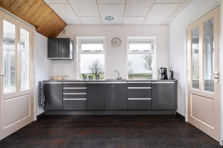 Foto 27 van Hitzumerweg 1