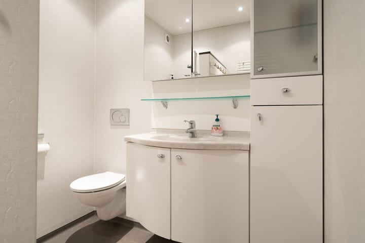 Foto 37 van Hitzumerweg 1