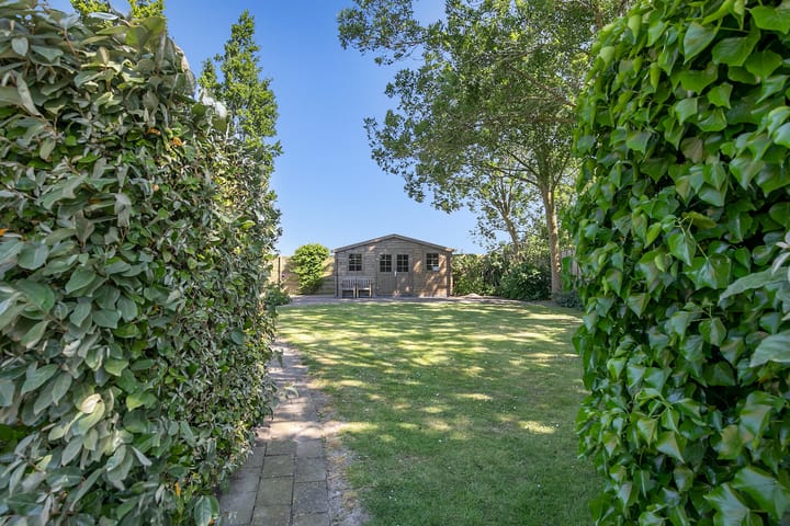 Foto 51 van Hitzumerweg 1