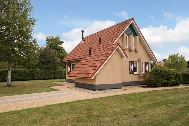 Foto 21 van Zuidlaarderweg 37-58