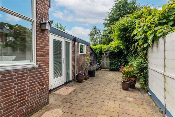 Bekijk foto 48 van Helmersstraat 5